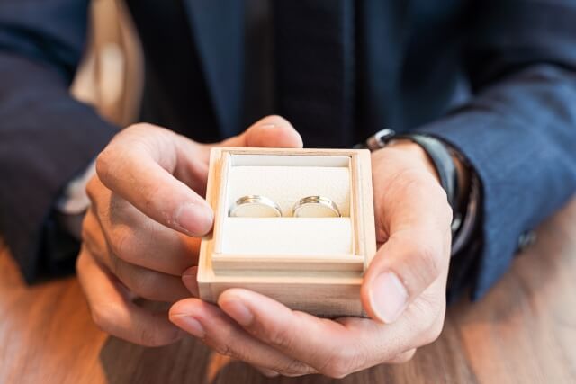 4℃ 婚約指輪は恥ずかしい
